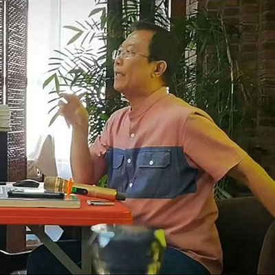 受邀出席《易经》讲座